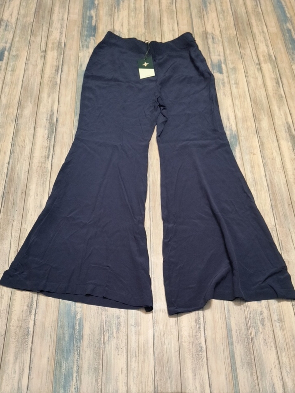 Tuckernuck Navy Viscose Charmeuse Moore Wide Leg Pant Sz Med